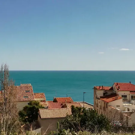 483 Chemin De Saint-clair 아파트